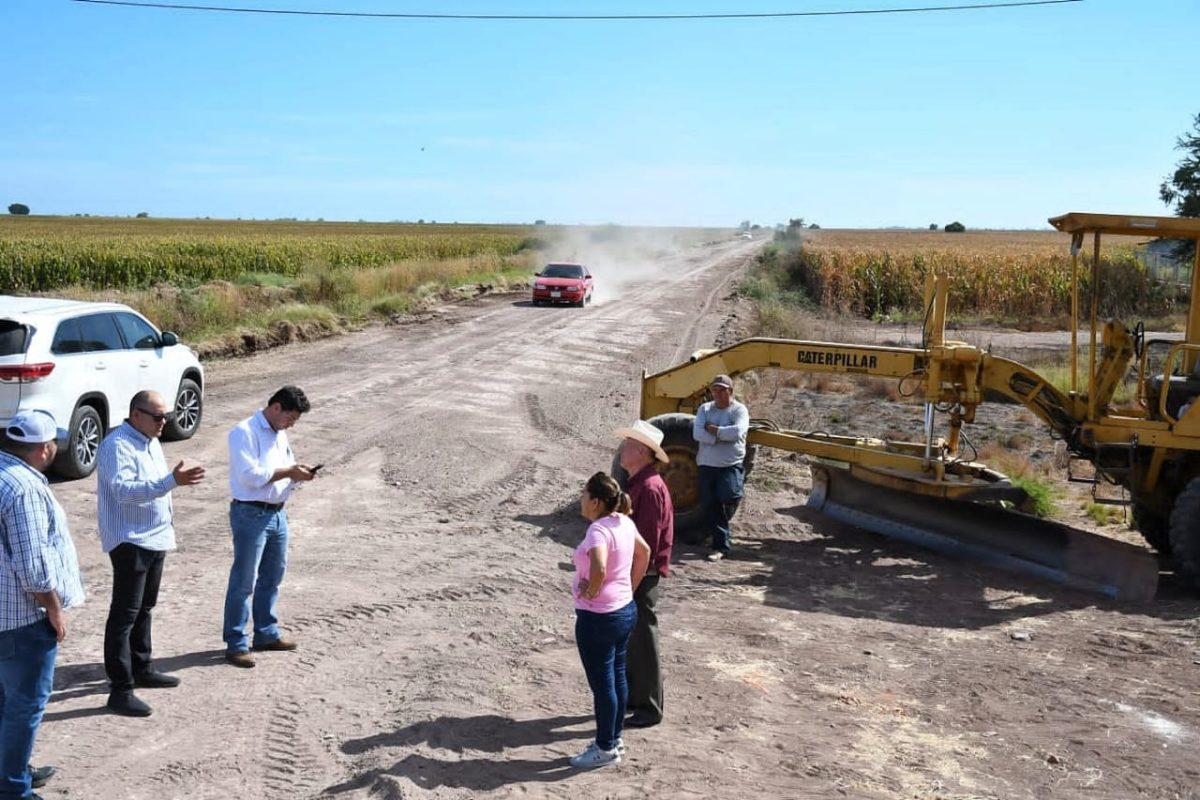 Inician en Angostura los trabajos de construcción de la carretera Protomartir-Valentín Gómez Farías